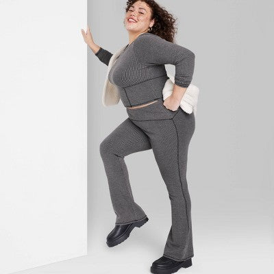  Women's Ribbed Flare Leggings - Wild Fable™