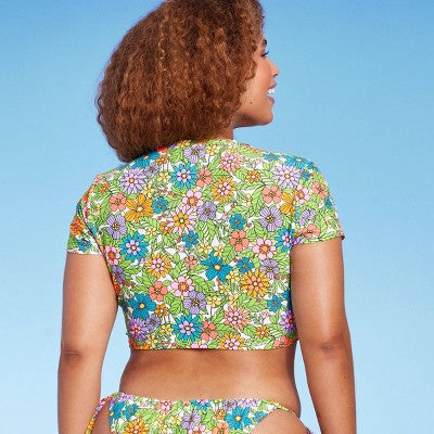  Women's Short Sleeve Zip Front Rashguard - Wild Fable™ Tropical Print