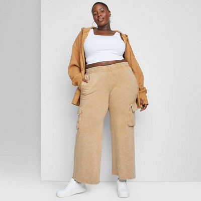  Women's High-Rise Wide Leg Fleece Cargo Pants - Wild Fable™
