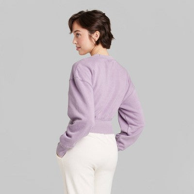  Women's Cropped Crewneck Pullover Sweatshirt - Wild Fable™