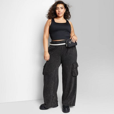  Women's High-Rise Wide Leg Fleece Cargo Pants - Wild Fable™