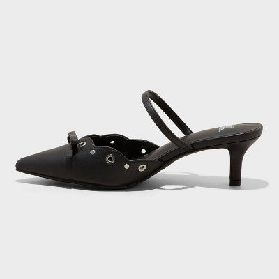  Women's Lysandra Eyelet Kitten Heels - Wild Fable™
